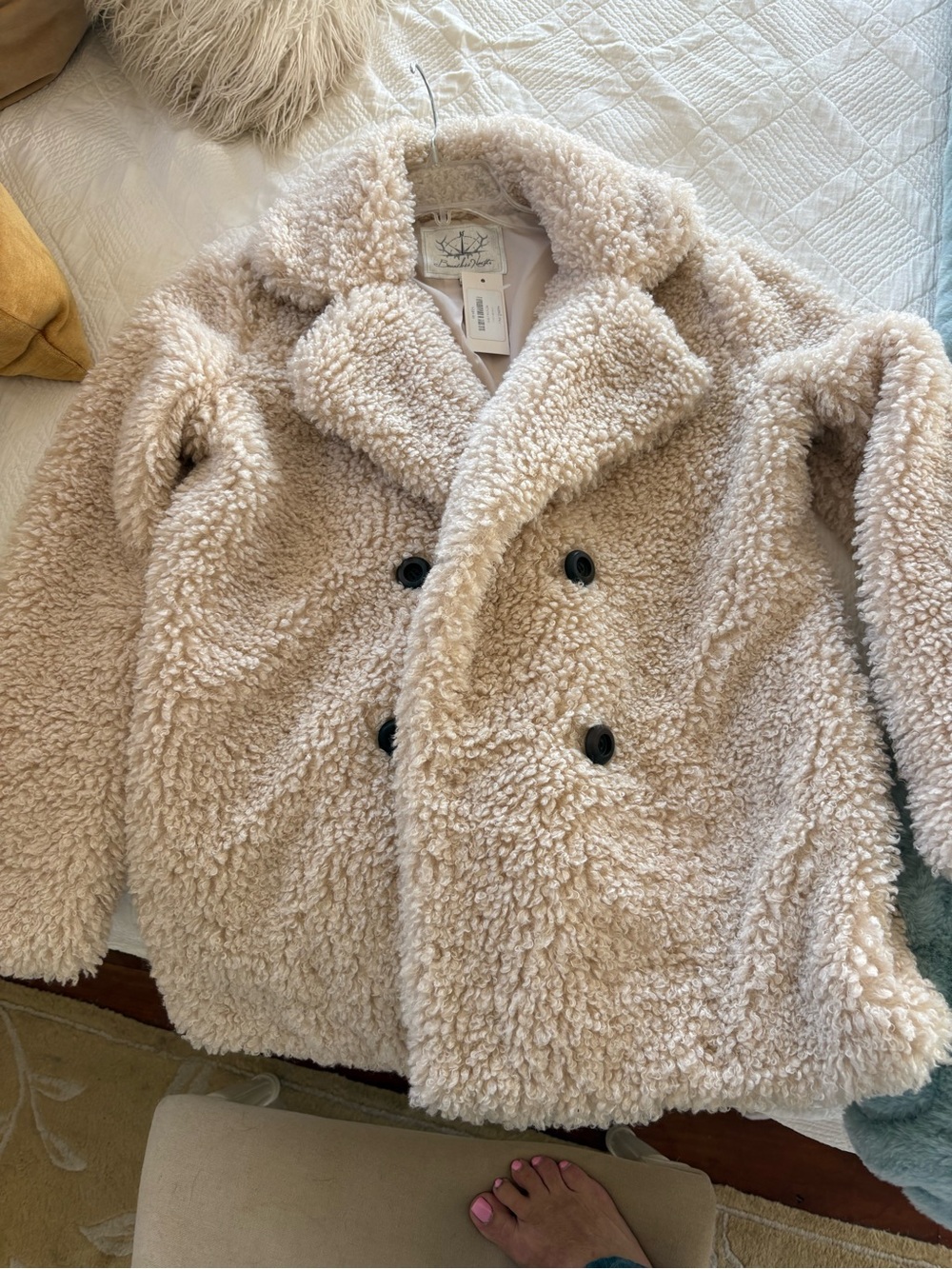 Sundance Cream Teddy Peacoat